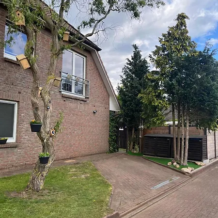 Zwitschernest Stilvolle Helle Gaestezimmer Monteurwohnung Fuer 1 Bis 6 Personen 3 60 Qm Apartman