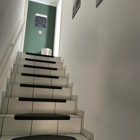 Zwitschernest Stilvolle Helle Gaestezimmer Monteurwohnung Fuer 1 Bis 6 Personen 3 60 Qm